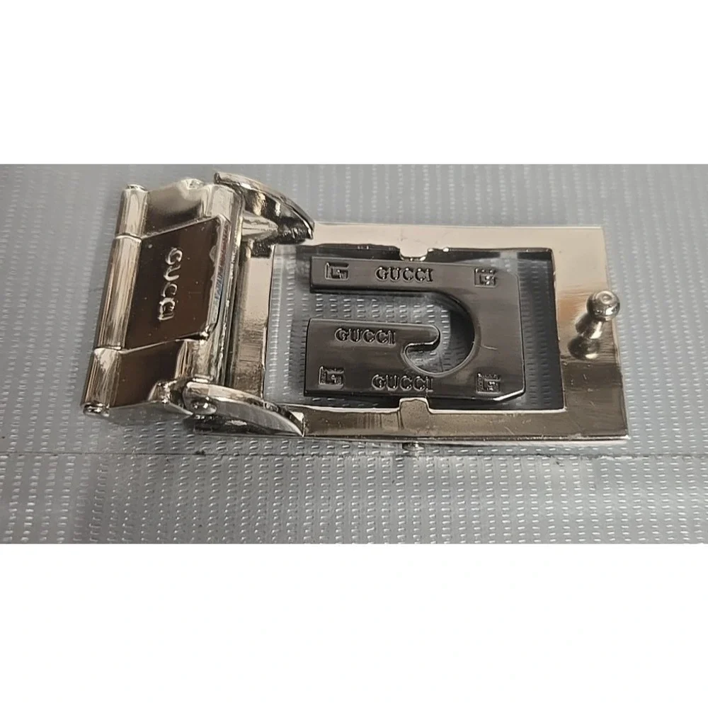 Gucci G Logo Clip